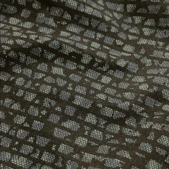 Lululemon Athletica Black and Blue Athletic Shorts - Picture 2 of 7